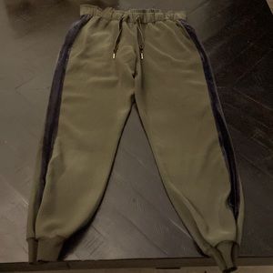 Lululemon dark olive green joggers
